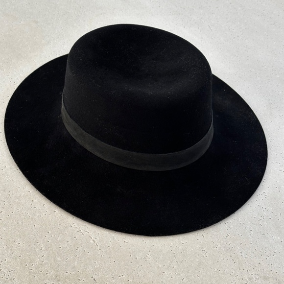 Janessa Leone Bolero Hat - Picture 2 of 4